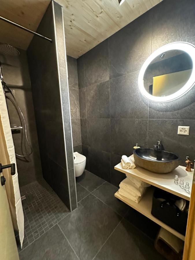 Chambres D'Hotes Les Louettes A Sapinhaut Canton Du Valais Saxon 외부 사진